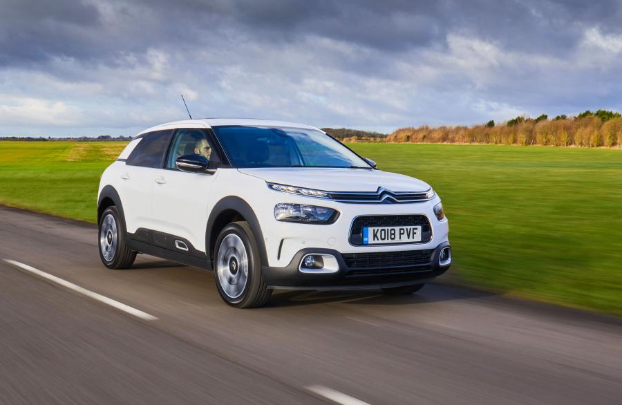  Citroen C4 Cactus 2018 года  (UK) (фото 2 из 30)